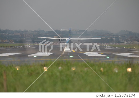 空港 飛行場 エアポート 115578174