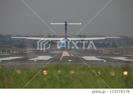 空港 飛行場 エアポート 115578176