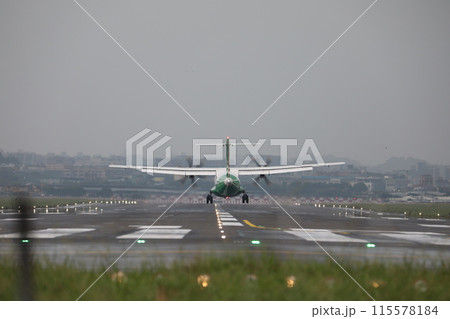 空港 飛行場 エアポート 115578184