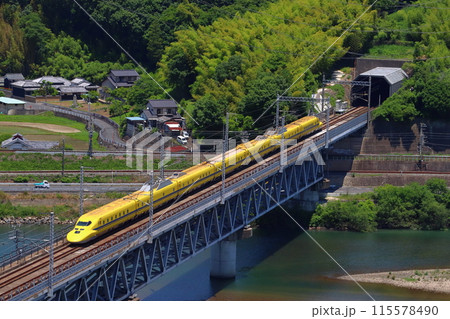 山陽新幹線を行くドクターイエロー（923形：T5編成） 115578490