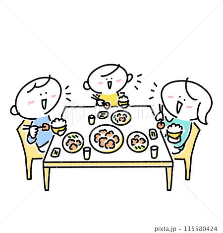 笑顔で食事をする3人家族　息子　だんらん　食事　食卓 115580424