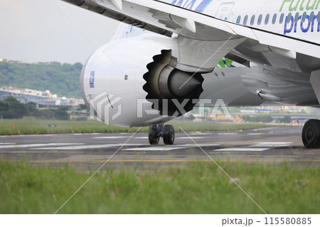 飛行機 航空機 ひこうき 115580885