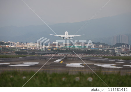 飛行機 航空機 ひこうき 115581412