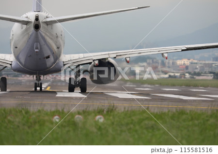 飛行機 航空機 ひこうき 115581516