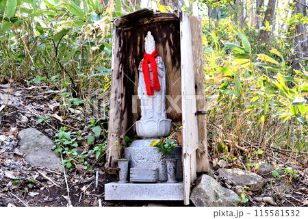 札幌市中央区 円山八十八ヶ所 山頂近くの第八十八番石仏 115581532