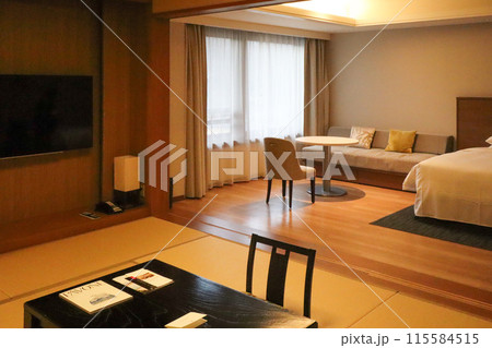 軽井沢マリオットホテル スイートルームの綺麗な客室　和室スペース 115584515