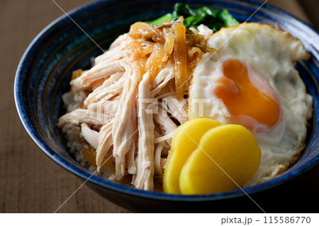 鶏肉飯 115586770