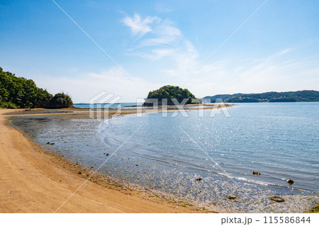 岡山県瀬戸内市牛窓にある黒島ヴィーナスロード 岡山県瀬戸内市牛窓にある黒島ヴィーナスロード 115586844