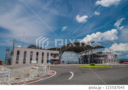 琵琶湖大津港風景　滋賀県大津市 115587045