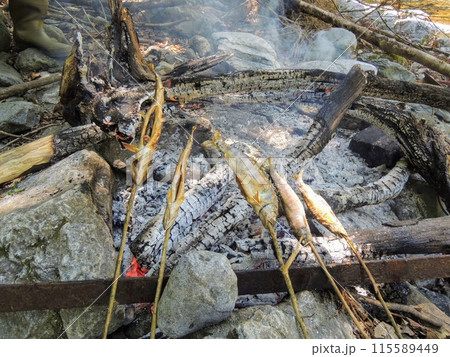 釣ったその場でBBQ 115589449