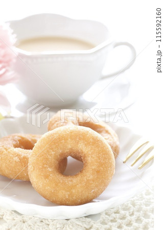ミニシュガードーナツとティータイム 115592160