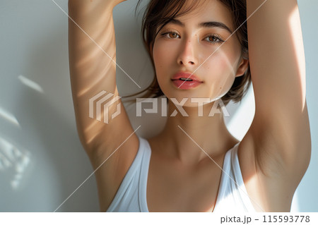 グラビア風女性ポートレート 115593778
