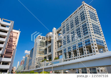 東京都 お台場、フジテレビ本社ビル 115597316