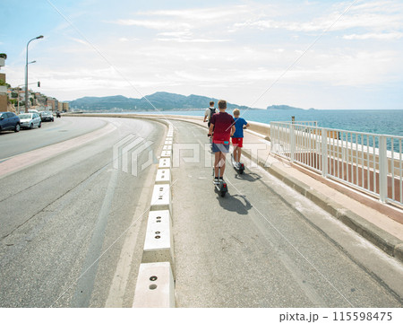 Several teenagers on electrical energy  in Marseille suburb 115598475