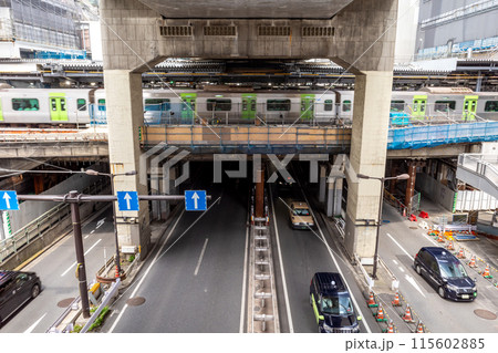変貌する東京 工事中の渋谷駅 西口の首都高速下から 2024.06 変貌する東京 工事中の渋谷駅 西口の首都高速下から 2024.06 115602885