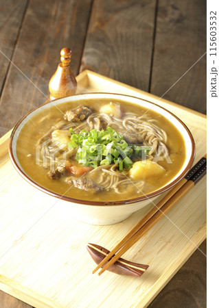 万能葱たっぷりの熱々カレー蕎麦 万能葱たっぷりの熱々カレー蕎麦 115603532