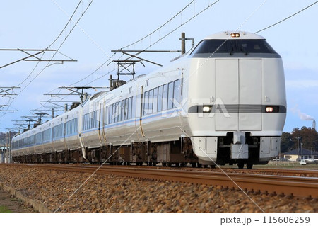 【JR西日本】683系「サンダーバード」（北陸本線：芦原温泉〜丸岡） 115606259