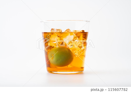 琥珀色の熟成梅酒 115607782