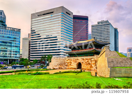 Namdaemun or Sungnyemun Gate in Seoul, South Korea Namdaemun or Sungnyemun Gate in Seoul, South Korea 115607958