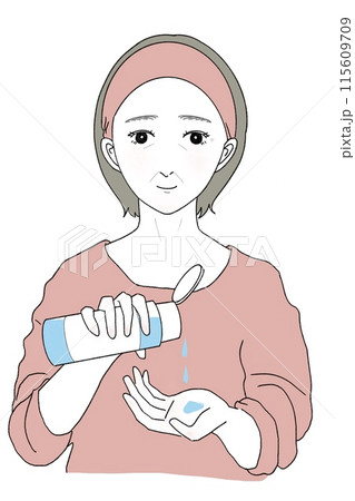 スキンケア シニア女性 化粧水 肌 女性 スキンケア シニア女性 化粧水 肌 女性 115609709