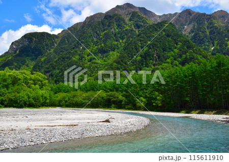 春 上高地 梓川 六百山 春 上高地 梓川 六百山 115611910