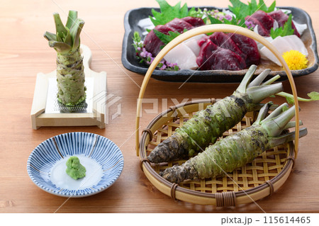 本わさび（生山葵）とミンク鯨のお刺身 115614465