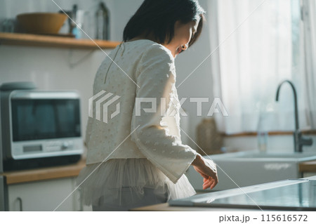 a forty-something woman 115616572