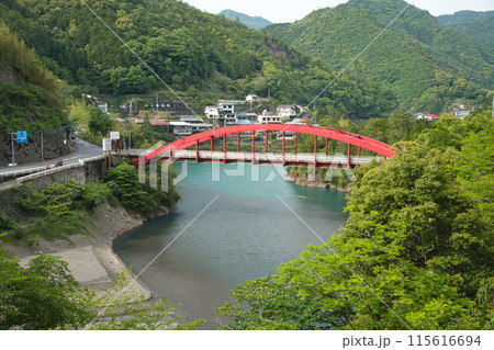 柳本橋(十津川温泉) 【奈良県十津川村】 柳本橋(十津川温泉) 【奈良県十津川村】 115616694