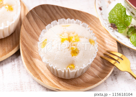 コーンの蒸しパン 115618104