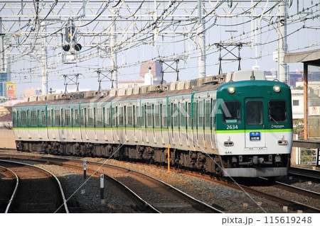 【京阪】2600系(京阪本線:西三荘駅) 【京阪】2600系(京阪本線:西三荘駅) 115619248