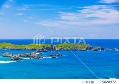 小笠原諸島・父島　中山峠展望台から望む絶景　 115620472