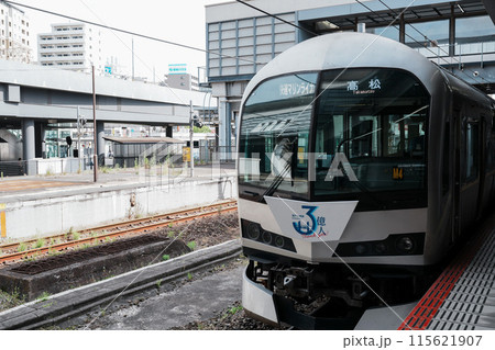 高松行きのマリンライナー（JR岡山駅にて） 115621907