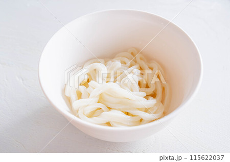 レンチンした冷凍うどん レンチンした冷凍うどん 115622037