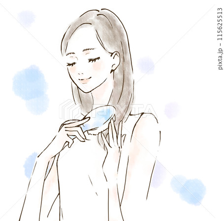 ブラシで髪をとかす笑顔の女性 リラックス 頭皮ケア ブラシで髪をとかす笑顔の女性 リラックス 頭皮ケア 115625513