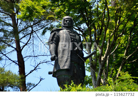 新潟県上越市の勝負の神様を祀る春日山神社 115627732
