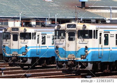 徳島駅:徳島運転所に留置中のキハ40(徳島県徳島市) 徳島駅:徳島運転所に留置中のキハ40(徳島県徳島市) 115631071