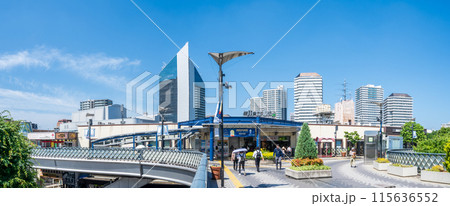 「埼玉県」JR川口駅前の風景　東口 115636552