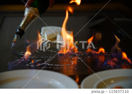 Traditional Japanese. Teppan show. cuisine peoples of world concept Traditional Japanese. Teppan show. cuisine peoples of world concept 115637110