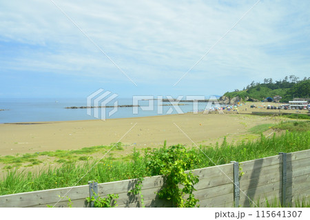 JR東日本信越本線直江津駅から柏崎駅までの車窓風景(2022年夏) JR東日本信越本線直江津駅から柏崎駅までの車窓風景(2022年夏) 115641307