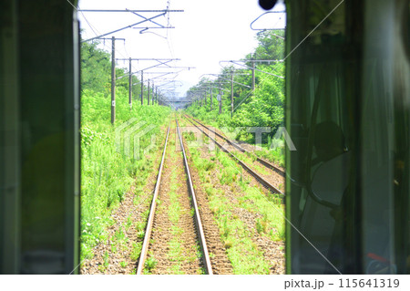 JR東日本信越本線直江津駅から柏崎駅までの車窓風景(2022年夏) JR東日本信越本線直江津駅から柏崎駅までの車窓風景(2022年夏) 115641319