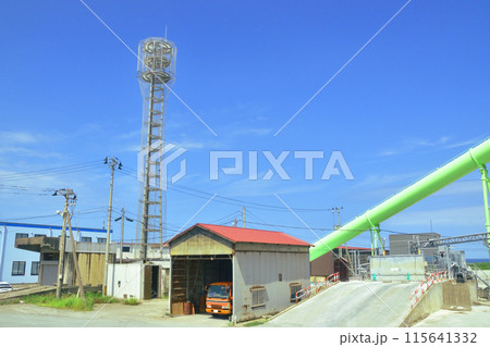 JR東日本信越本線直江津駅から柏崎駅までの車窓風景(2022年夏) JR東日本信越本線直江津駅から柏崎駅までの車窓風景(2022年夏) 115641332