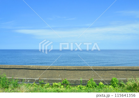 JR東日本信越本線直江津駅から柏崎駅までの車窓風景(2022年夏) JR東日本信越本線直江津駅から柏崎駅までの車窓風景(2022年夏) 115641356