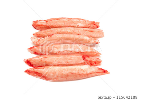 カニカマ（魚肉練り製品）【白背景・切り抜き】 115642189