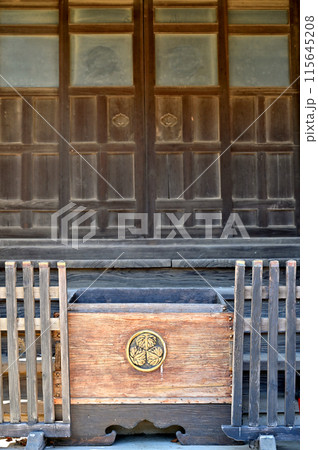 中山道鴻巣宿散歩：浄土宗 勝願寺　龍寿殿 115645208