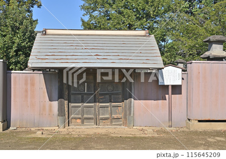 中山道鴻巣宿散歩：浄土宗 勝願寺　牧野家累代の墓所 115645209