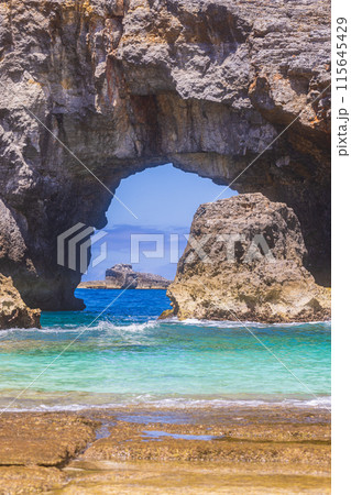 小笠原諸島・父島 南島の絶景風景 小笠原諸島・父島 南島の絶景風景 115645429