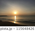 海に沈む夕日 115648426