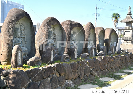 中山道鴻巣宿散歩：真言宗智山派 法要寺　鴻巣市本町　 115652211