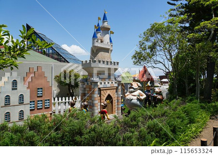 童話の森 裸の王様 童話の森 裸の王様 115653324