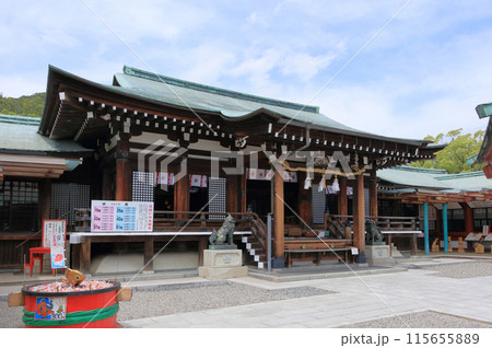 防府天満宮の拝殿 115655889